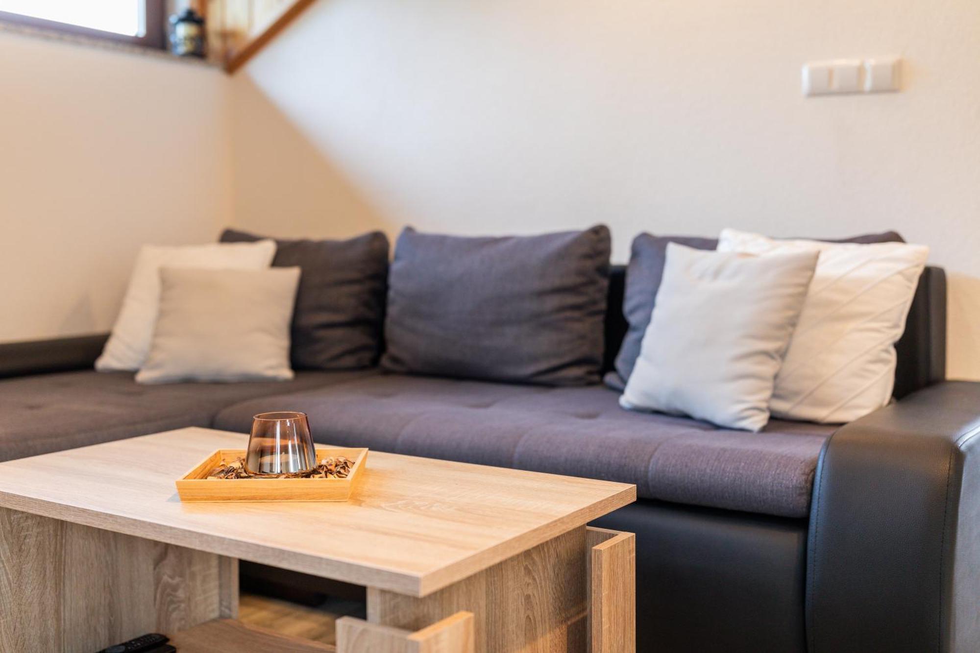 Apartment Sara Rakovica Luaran gambar