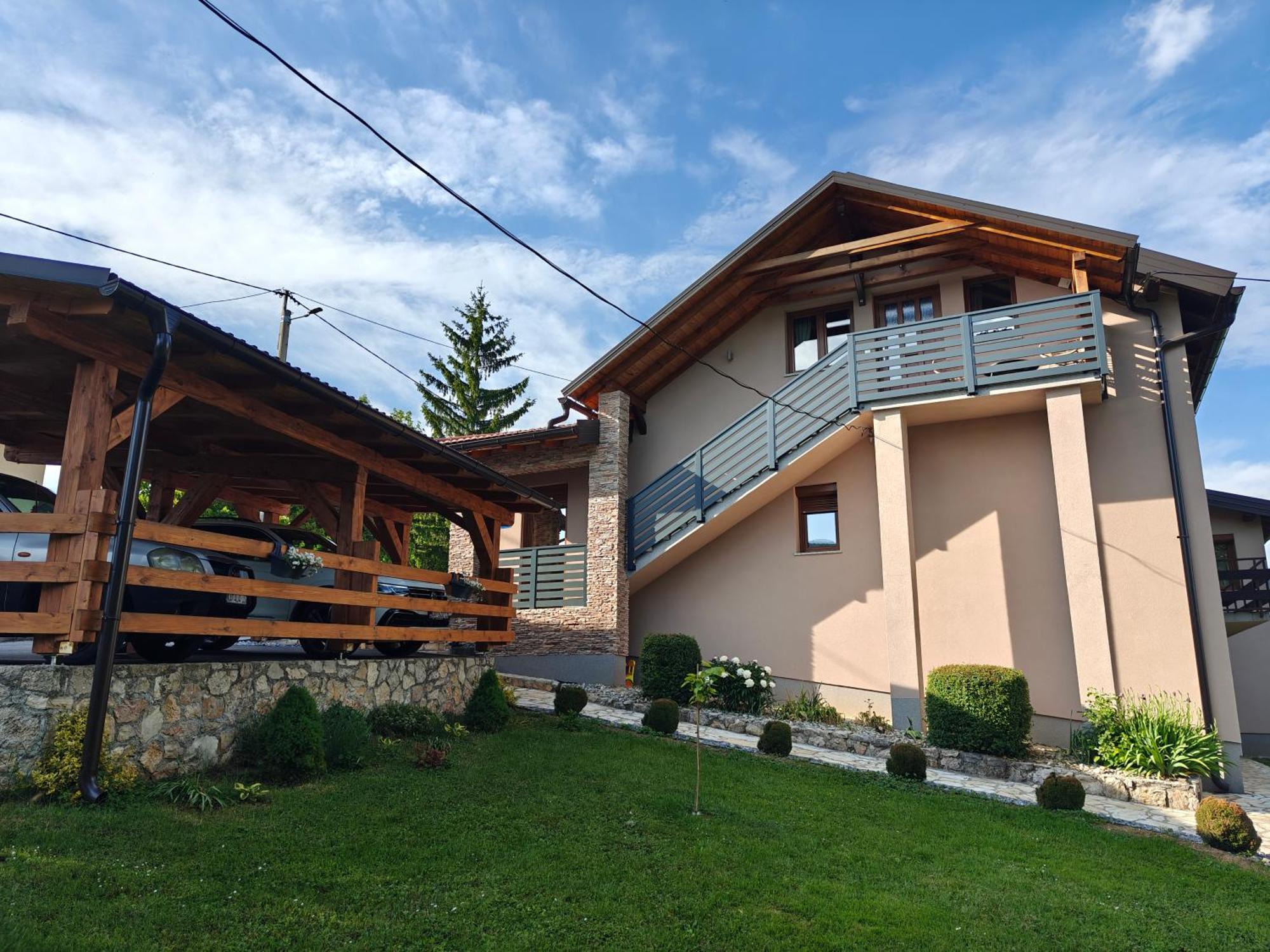 Apartment Sara Rakovica Luaran gambar
